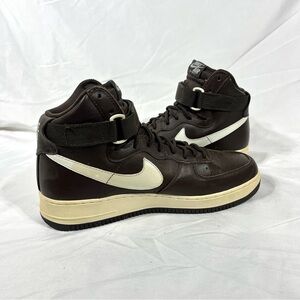 Brown Nike Air Force 1 Hi